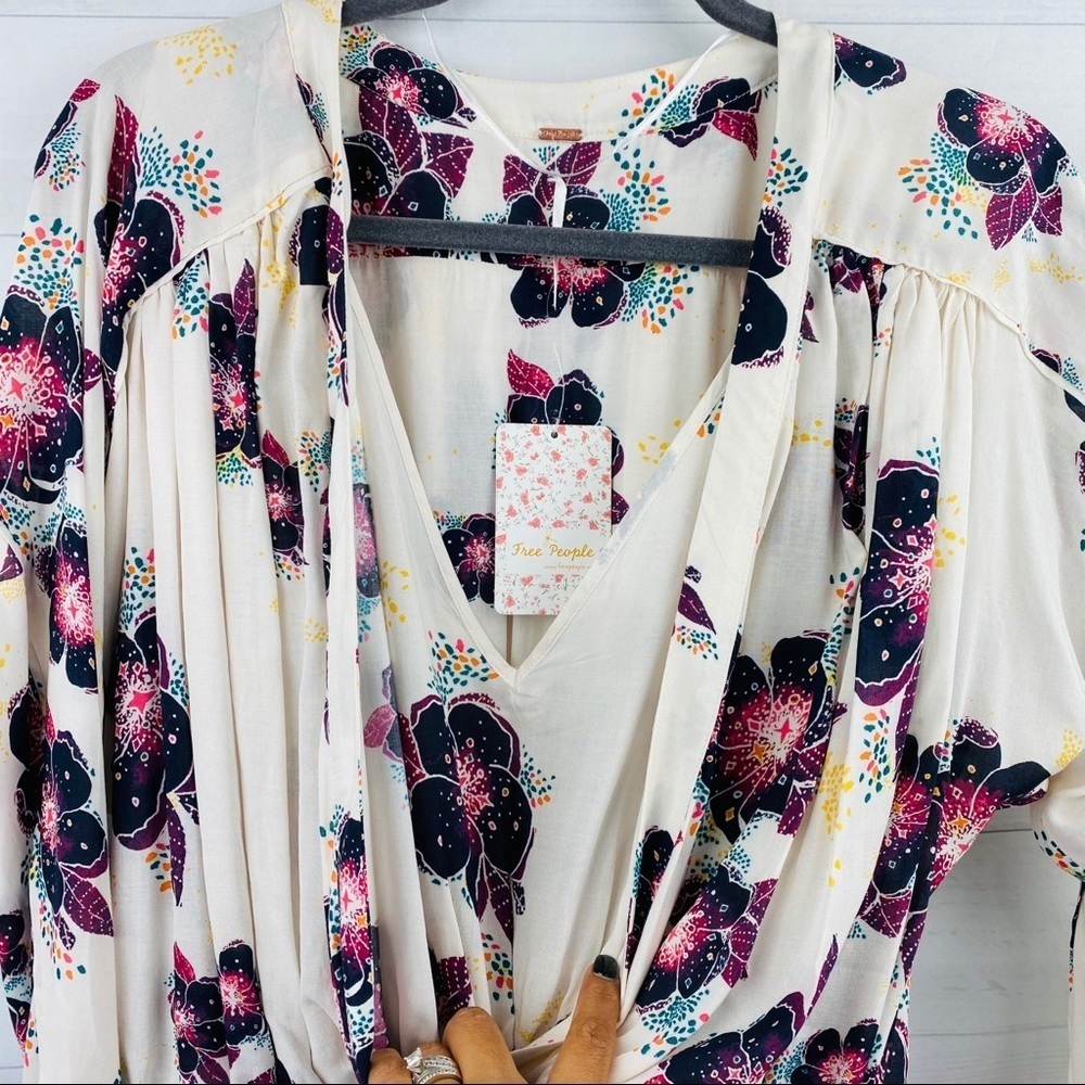 Free People Tuscan Floral Blouse - Picture 7 of 8